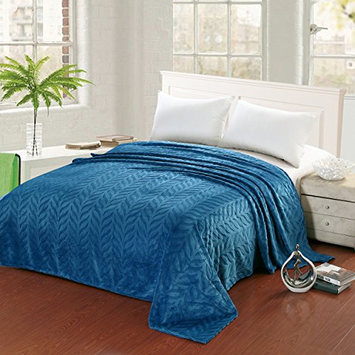 Ben&Jonah Designer Plush Queen (86 inch x 86 inch ) Leaf Etched Jacquard Blanket - Blue