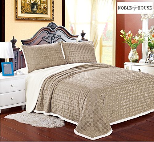 Cozy Living Ultra Soft Reversible King Blanket with Sherpa Lining - Beige