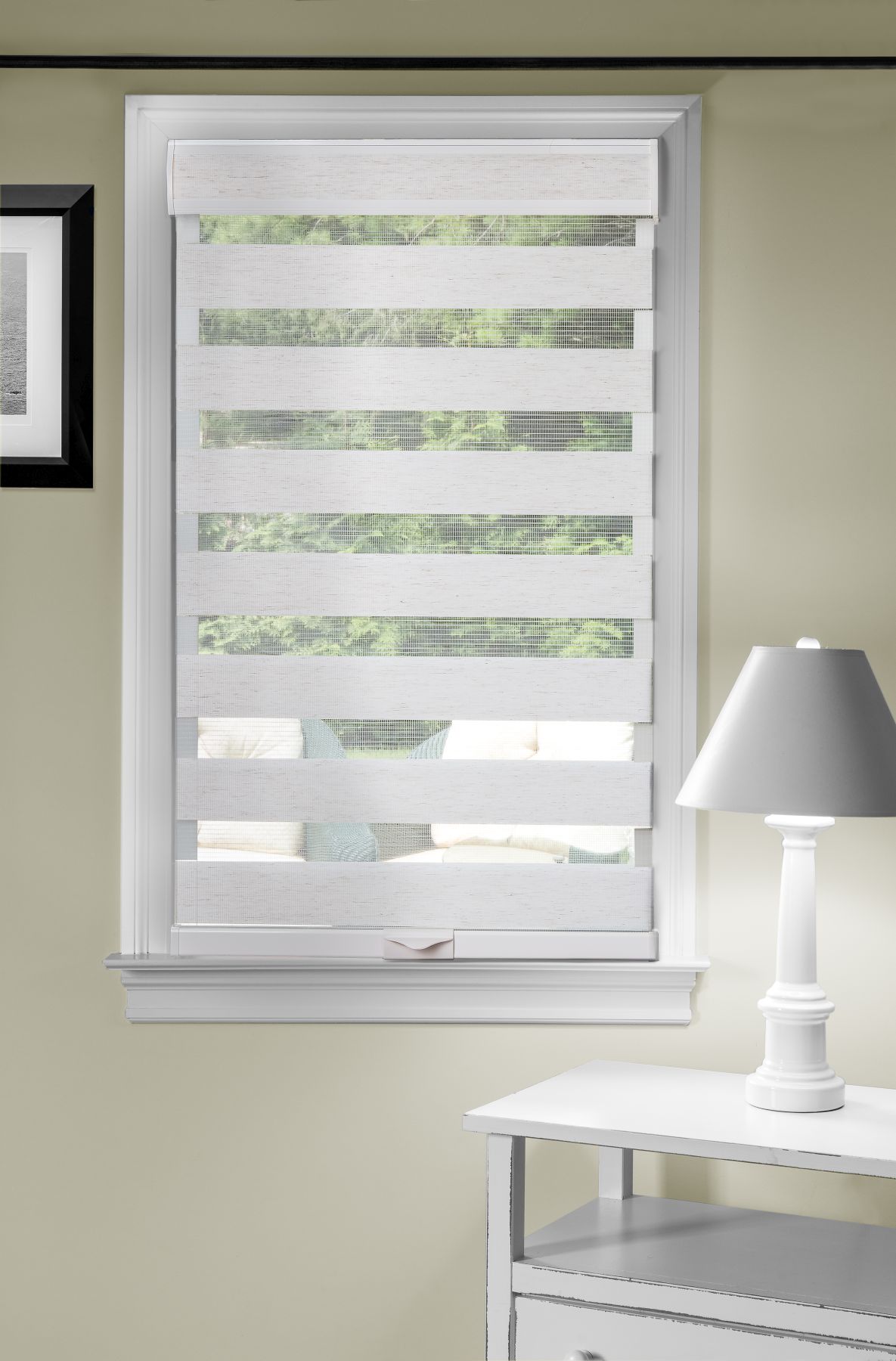 Traditional Elegance Cordless Sublime Sheer Double Layered  Shade 31x72 - Linen